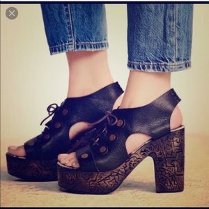 Free People Farrah Platform Heels Sandals Brown